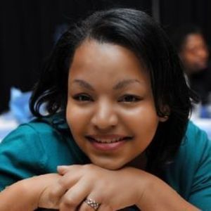 Meet your Posher, Denise